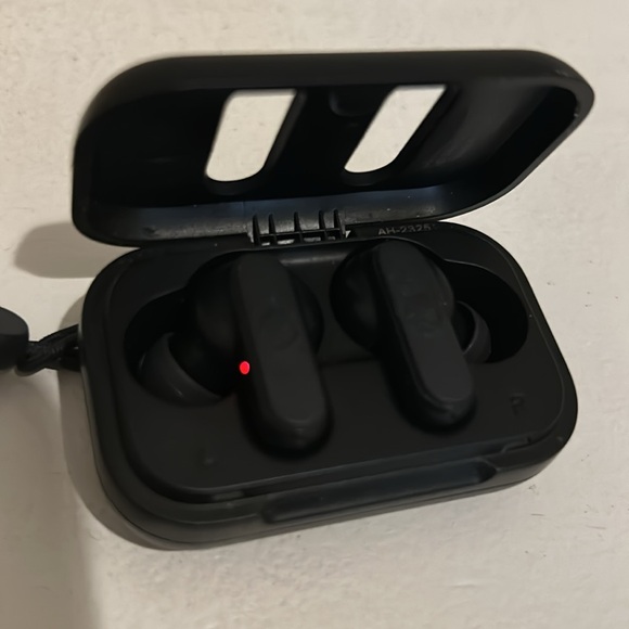 Skullcandy Dime 2 - Picture 4 of 5